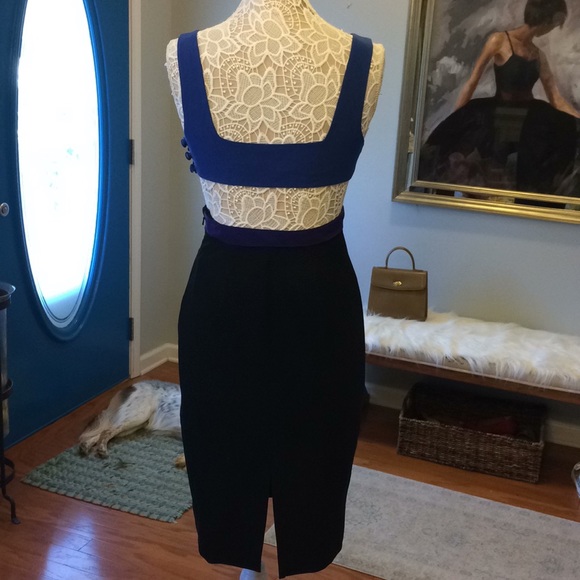 Black Halo Cut Out Color Block Dress - Picture 2 of 6
